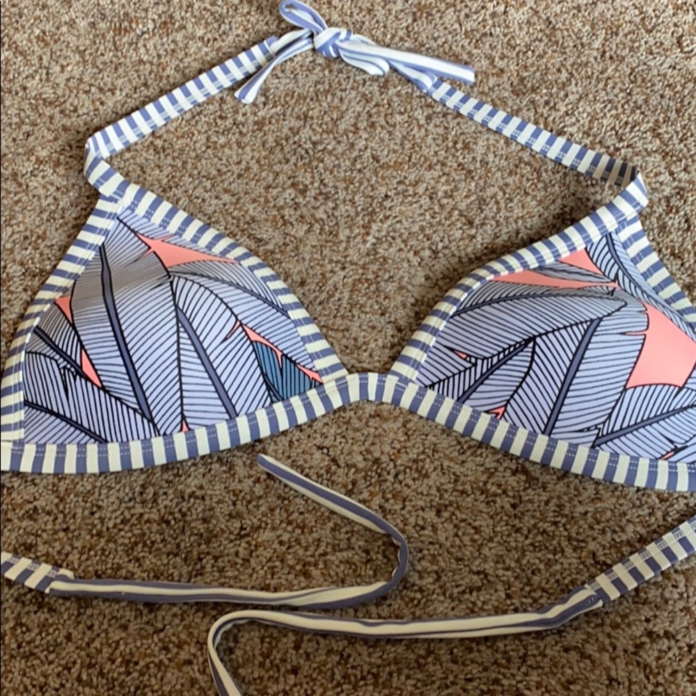 Like New Body Glove Top